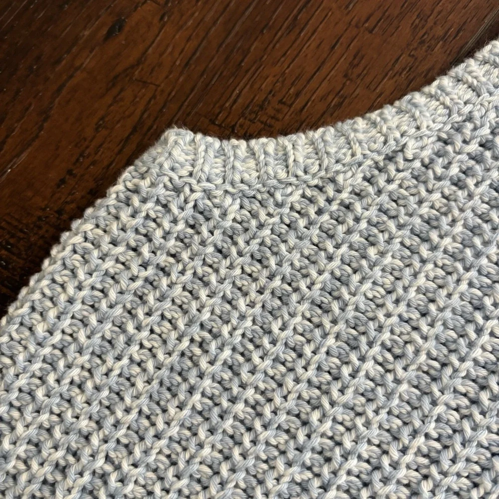 *NEW! Old Navy Light Blue Knitted Top Clean Girl Minimalist Classic 100% Cotton - Picture 5 of 7